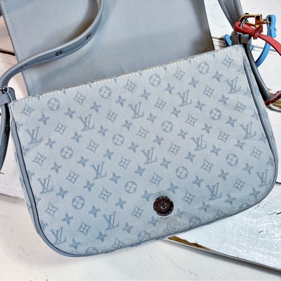 Louis Vuitton Conte De Fee “Musette” Style Crossbody Bag - Picture 4 of 10